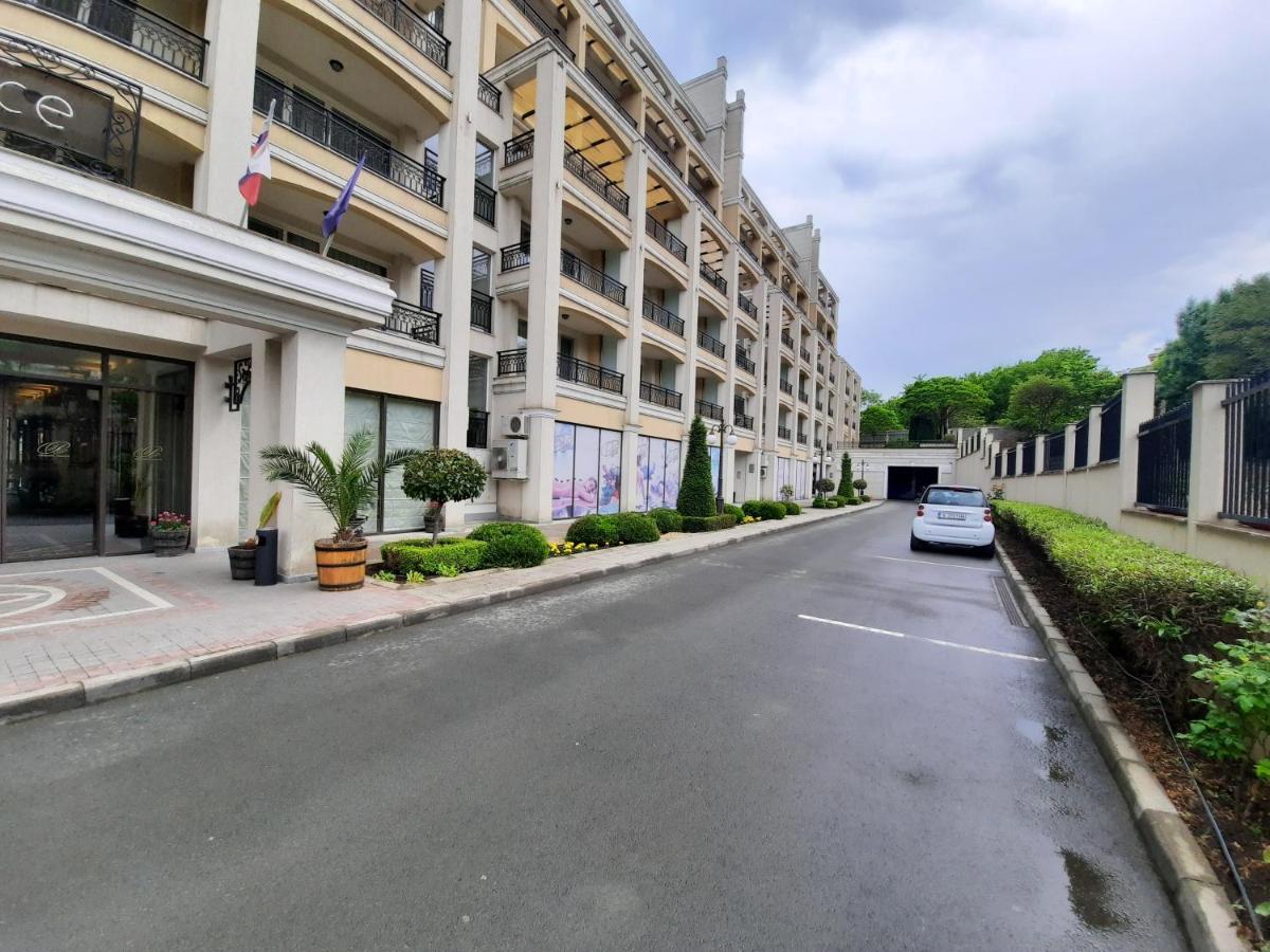 Private Apartments By The Sea With A Large Terrace In Apart Hotel! Pomorie Extérieur photo
