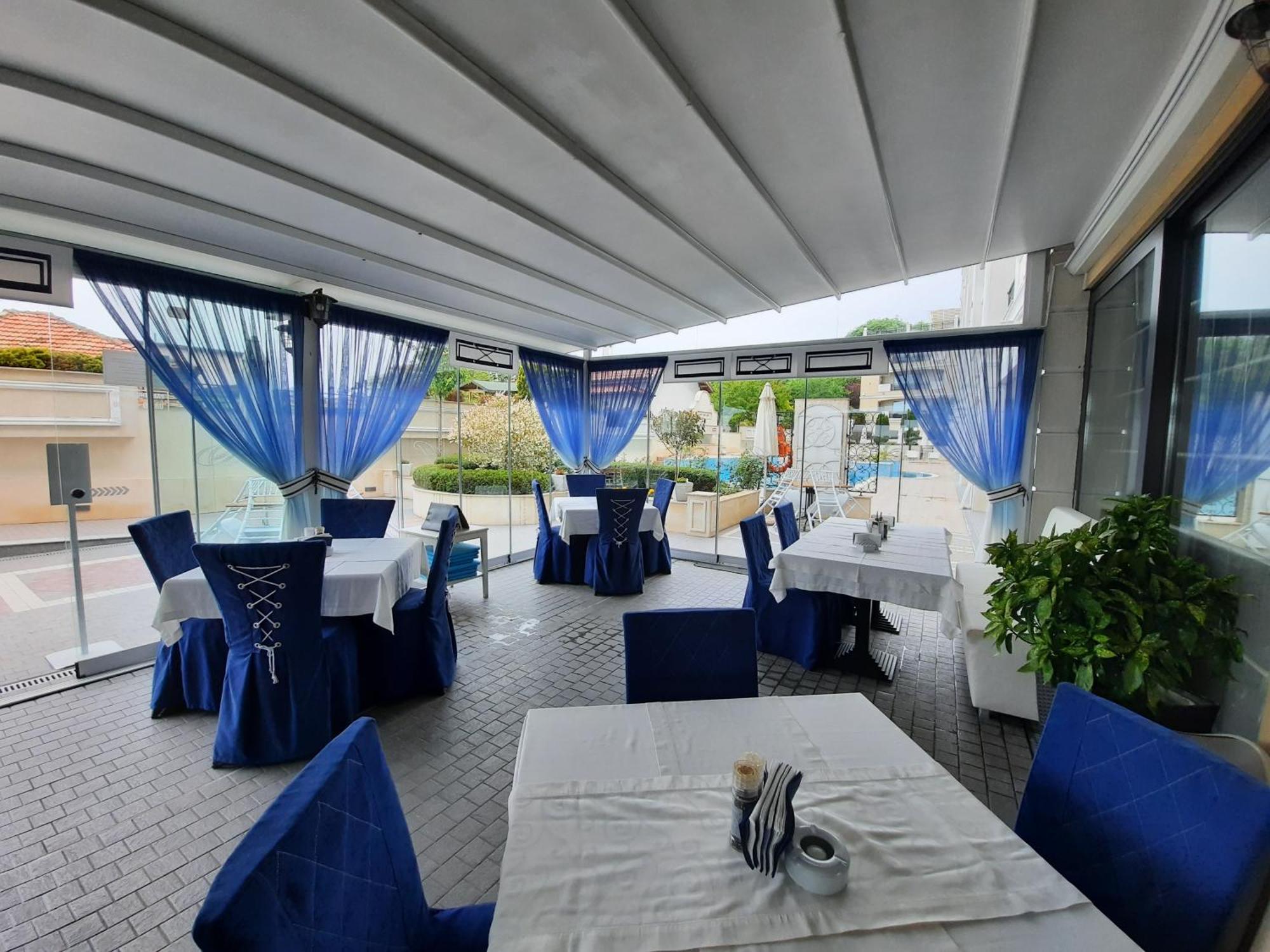 Private Apartments By The Sea With A Large Terrace In Apart Hotel! Pomorie Extérieur photo