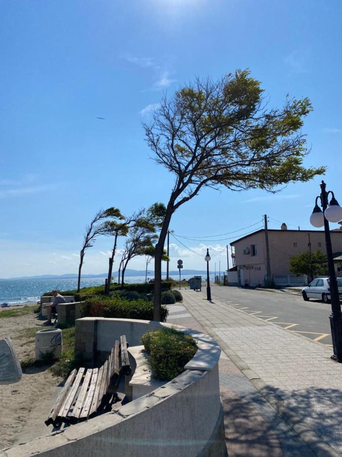 Private Apartments By The Sea With A Large Terrace In Apart Hotel! Pomorie Extérieur photo