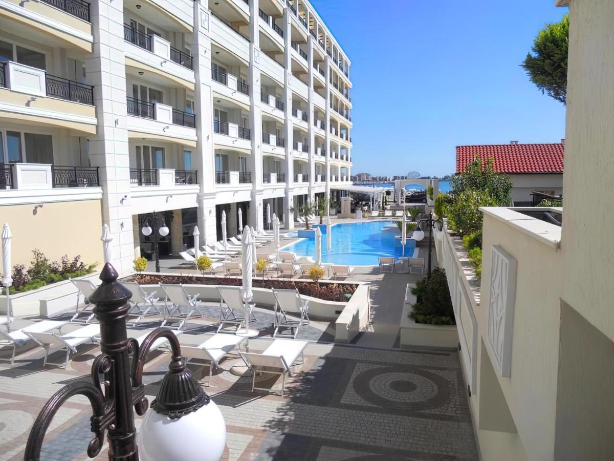 Private Apartments By The Sea With A Large Terrace In Apart Hotel! Pomorie Extérieur photo