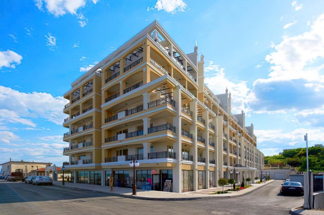 Private Apartments By The Sea With A Large Terrace In Apart Hotel! Pomorie Extérieur photo