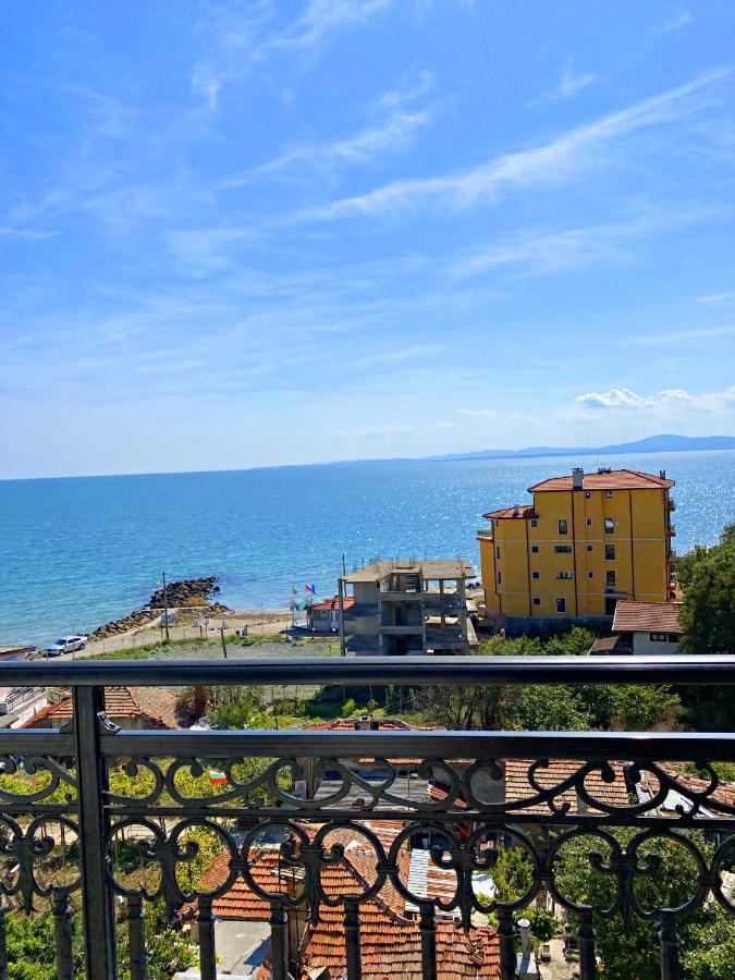 Private Apartments By The Sea With A Large Terrace In Apart Hotel! Pomorie Extérieur photo