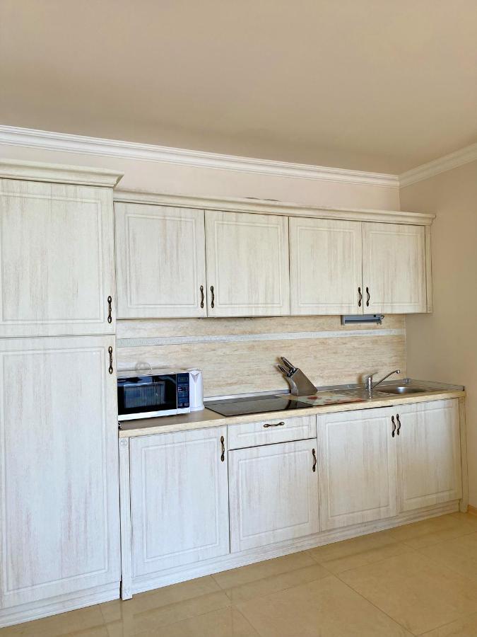 Private Apartments By The Sea With A Large Terrace In Apart Hotel! Pomorie Extérieur photo