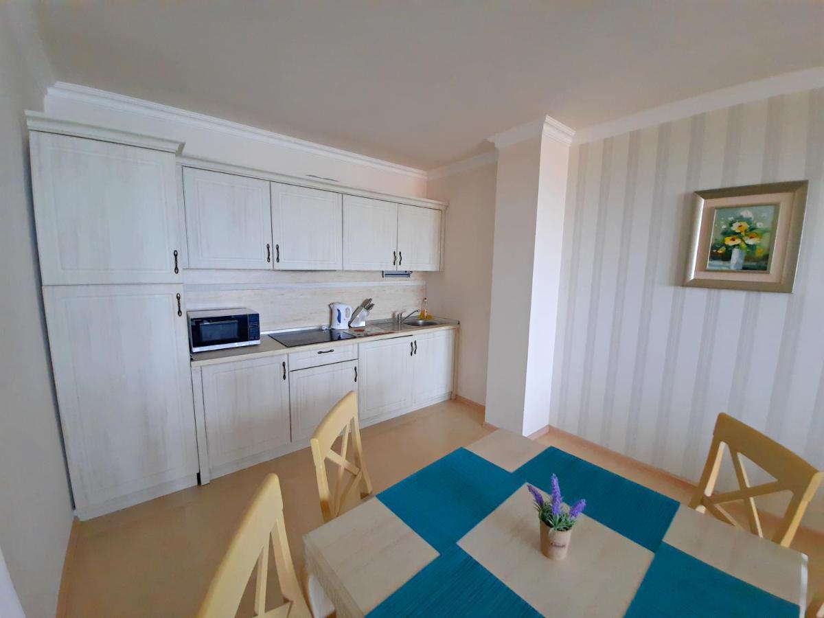 Private Apartments By The Sea With A Large Terrace In Apart Hotel! Pomorie Extérieur photo